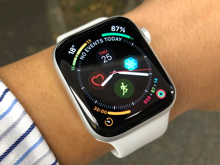 Apple Watch - 新品Apple Watch series 4 GPSモデル 40mmの+