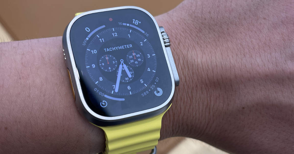 Apple Watch Ultraの装着した感想: 確かに高額だが、半端なく質感が 